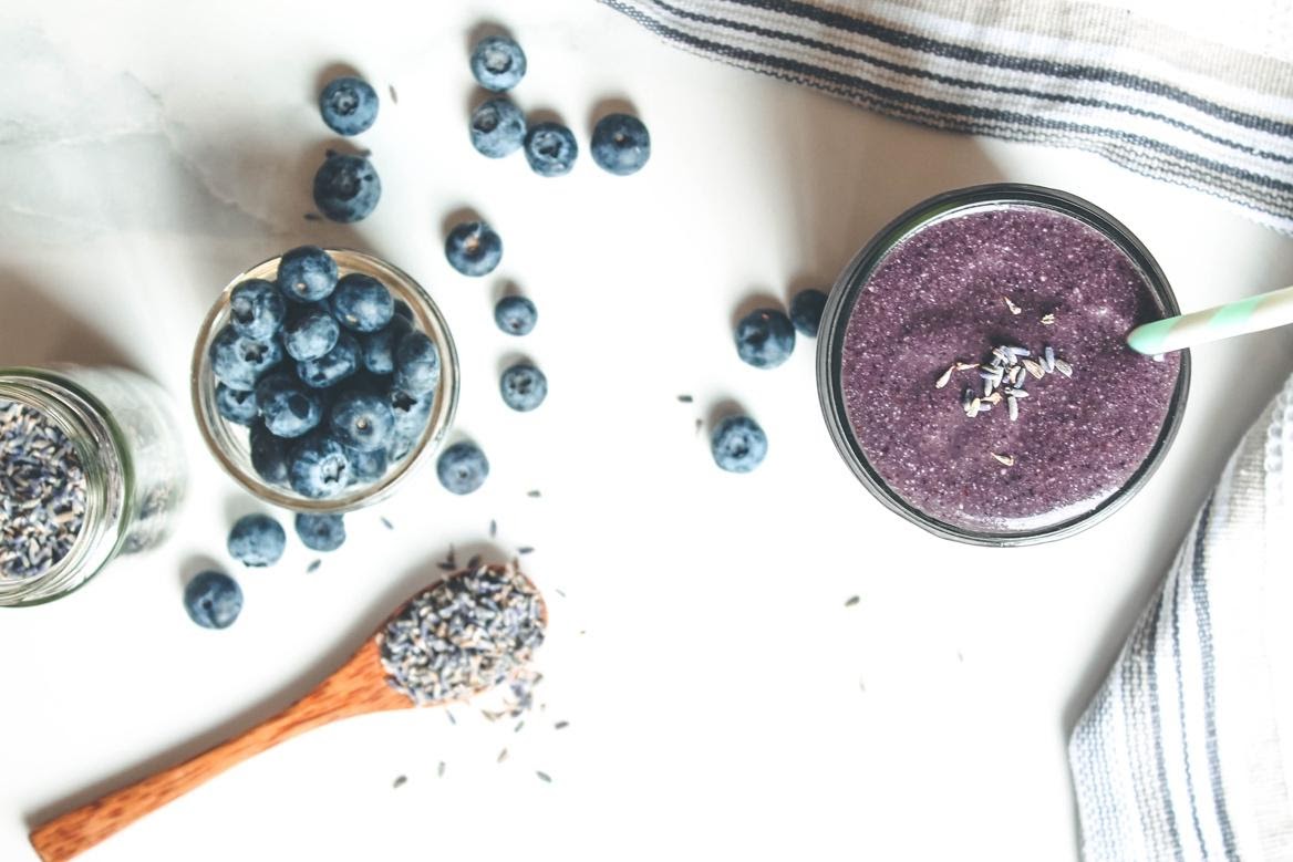 Healthy blueberry smoothie with fresh fruit and hemp hearts