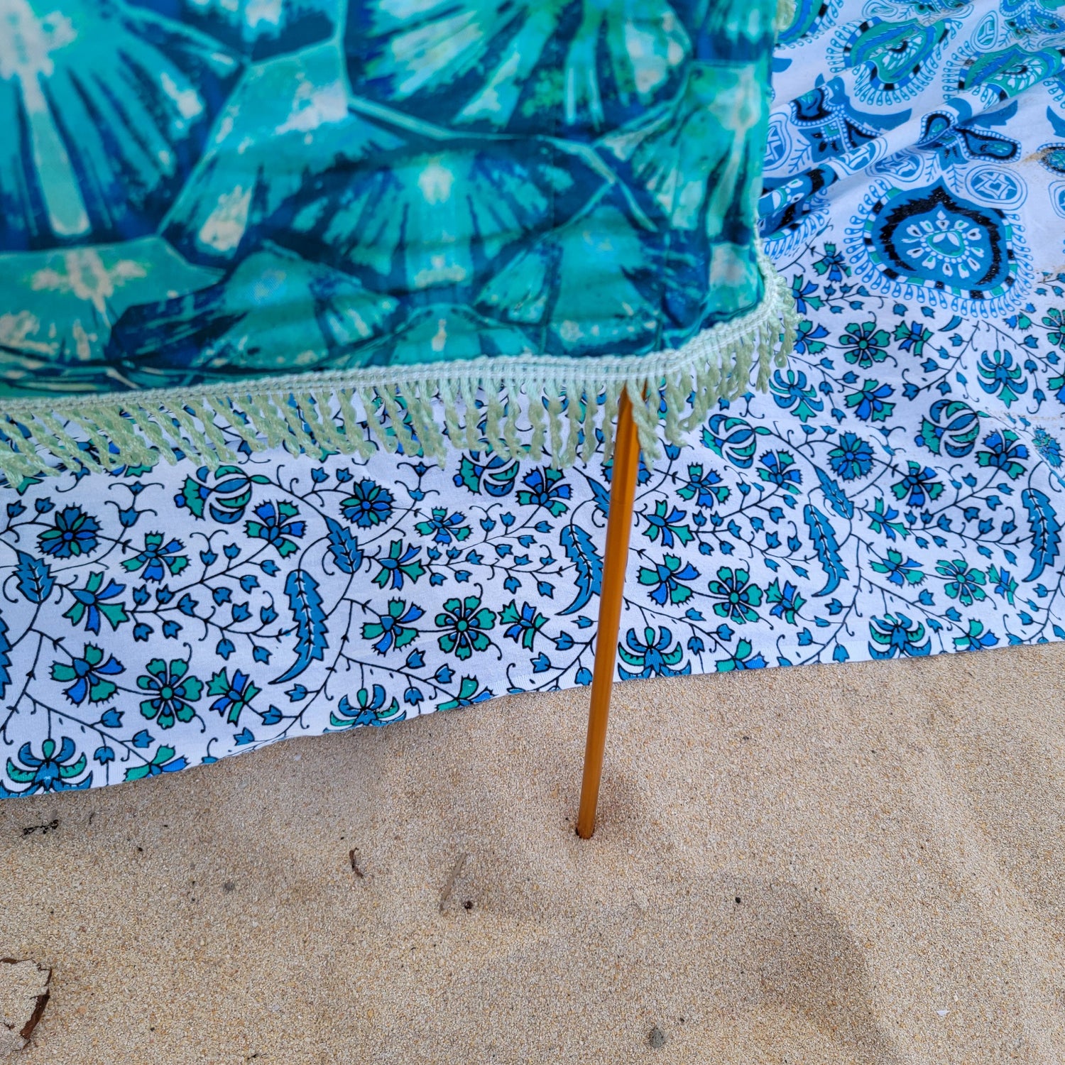 Portable beach tent that wont blow away_printTortoiseShell